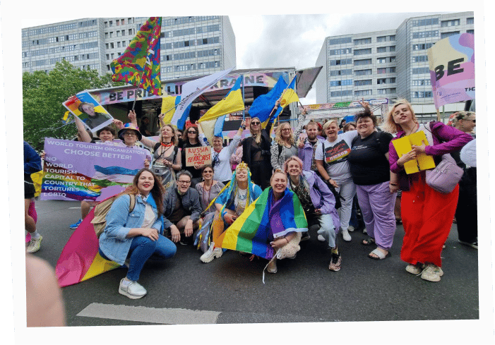 Resistance with Ukrainian colleagues at Berlin Pride in 2022